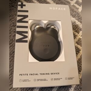 NuFACENuFACE® Mini+ Petite Facial Toning Device